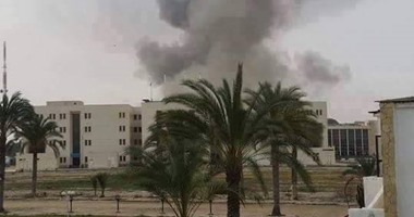 موجز اخبار مصر للساعة 1ظهرا.. استشهاد ضابط ومجند فى انفجار بمدرعة بسيناء