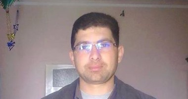 بالصور.. الآلاف يشيعون جثمان شهيد الهجوم على معسكر الأمن المركزى بالعريش