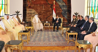بالصور..الرئيس السيسى يستعرض مع الشيخ محمد بن زايد آخر تطورات المؤتمر الاقتصادى