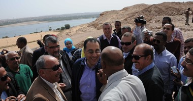 وزير الإسكان يتفقد مشروع "نيل أسوان الجديدة" قبل طرحه بمؤتمر شرم الشيخ