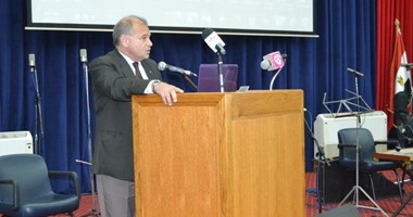 بالصور.. نائب رئيس جامعة الاسكندرية لشئون التعليم والطلاب يبحث تطوير أطر البحث العلمى