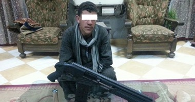 بالصور.. ضبط 3 بنادق ومسدس وفرد و17 طلقة بحملة أمنية فى سوهاج