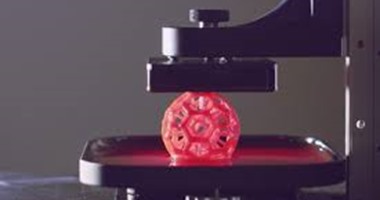 بالفيديو.. طابعة ثلاثية الأبعاد يمكنها صناعة الأجسام من السوائل