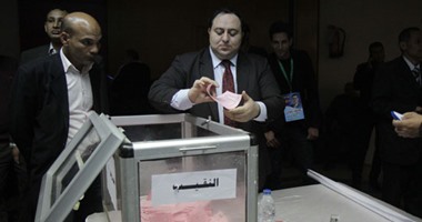 لجنة نقابة انتخابات الصحفيين تلجأ للقرعة للفصل بين هشام يونس وحاتم زكريا
