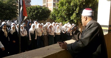 رئيس قطاع المعاهد الأزهرية يدرس أوضاع الطلاب السوريين مع رئيس الجالية