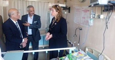 نائب محافظ الإسكندرية تقرر صرف مكافأة للعاملين بمستشفى فوزى معاذ