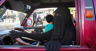 أم ياسر "سائقة برتبة مدرسة إنجليزى".. وطالبة بالجامعة المفتوحة