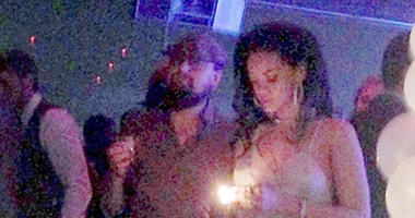 الصورة الأولى لريهانا ودى كابريو تشعل مواقع الإنترنت