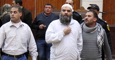 "جنايات الجيزة" تقضى بالسجن المشدد 14 عاما لـ3 متهمين بقضية "فتنة الشيعة"