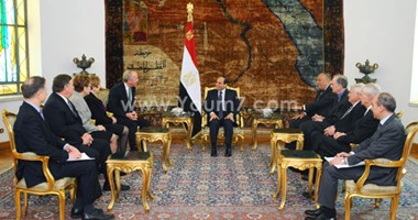 موجز أخبار مصر للساعة6.. وفد الكونجرس لـ"السيسى": مستمرون فى دعم مصر