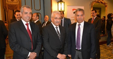 رئيس تحرير "الأهرام": مصر ستقفز خطوات للأمام عقب المؤتمر الاقتصادى
