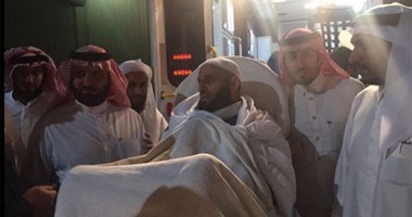 بالفيديو..عائض القرنى يصل الرياض لاستكمال علاجه بعد تعرضه لمحاولة اغتيال