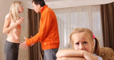 دراسة : المشاجرات الزوجية أكثر ضررا للأطفال من انفصال والديهم