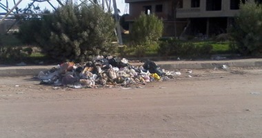 سكان حدائق الأهرام يشكون من انتشار القمامة وغياب عمال النظافة
