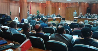 المجلس التنفيذى ببورسعيد: توقيع عقوبات على أصحاب لنشات الصيد المخالفة