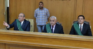 بالصور.. وصول هيئة محاكمة صلاح هلال و3 آخرين بقضية "رشوة وزارة الزراعة"