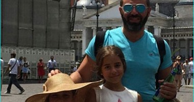 حازم إمام مع بناته على "انستجرام": أحلى وقت مع عيلتى