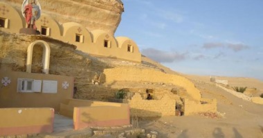 تجديد حبس راهب الدير المنحوت بالفيوم لاتهامه بحرق معدة للمقاولين العرب