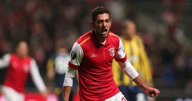 كوكا يبحث عن أول أهدافه فى الموسم الجديد مع براجا بالدورى البرتغالى