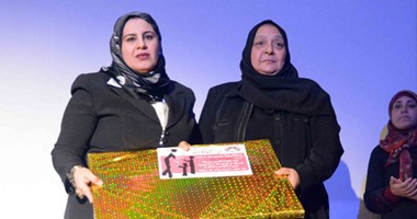 تكريم أمهات الشهداء فى حفل "المصريين بجد" بدار الأوبرا بحضور نجوم الفن