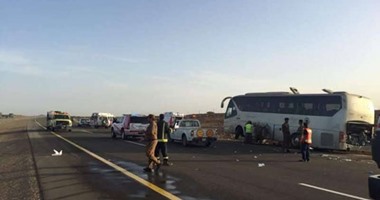 القنصلية المصرية فى جدة: إصابة 25 مصريا فى انقلاب حافلة ركاب على طريق مكة
