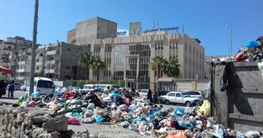 صحافة المواطن: انفلات مرورى وقمامة فى قنال المحمودية بالإسكندرية