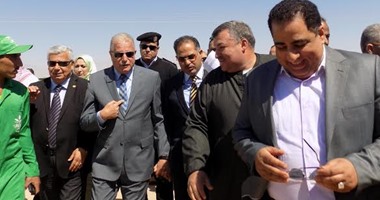 بالصور.. أعضاء البرلمان يشيدون بالمشروعات الخدمية فى جنوب سيناء