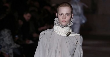 دار أزياء "Y/Project" تتألق فى عرض أزياء لملابس الشتاء بباريس