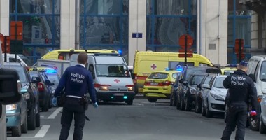 بالفيديو.. ركاب مترو بروكسل يهربون على القضبان بعد تفجير محطة مالبيك 