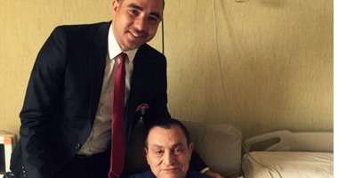 أدمن "أنا أسف يا ريس" ينشر صور جديدة مع "مبارك".. ويعلق: مش برئ لو حبك اتهامى