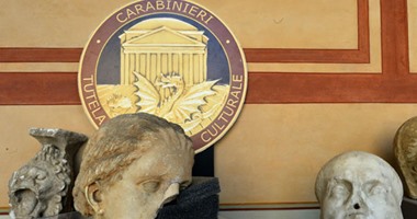 إيطاليا تحبط تهريب قطع أثرية مسروقة تعود للقرن 8 قبل الميلاد