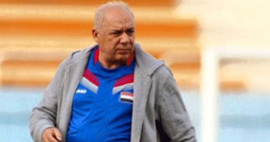 قبول استقالة مدرب العراق بعد ضياع حلم التأهل لمونديال 2018