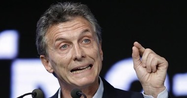 رئيس الأرجنتين يوجه تحذيرًا شديدًا لأندية كرة القدم فى بلاده