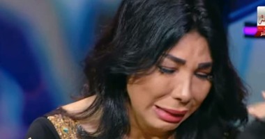 بالفيديو.. إغماء الفنانة غادة إبراهيم على الهواء بسبب متصلة