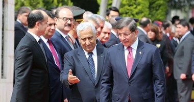 رئيس وزراء تركيا يصل إلى عمان فى زيارة تستغرق يوما واحدا