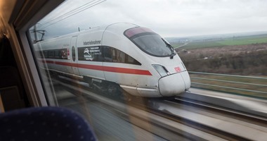 ألمانيا تخصص عربات قطار للنساء فقط خوفا من التحرش