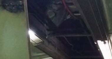 صحافة المواطن.. قارئ يشارك بصور لسقوط جزء من سقف أحد قطارات المحلة