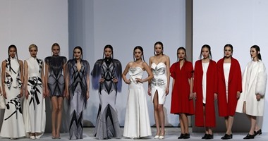 أسبوع الموضة الصينى يواصل فعالياته بمجموعات أزياء أنثوية ناعمة 