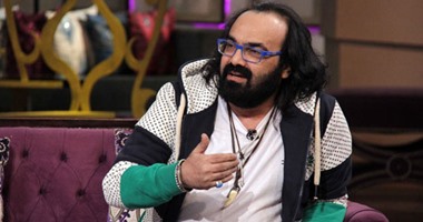 أبو الليف يكشف عن كلمات أغنيته الجديدة لتامر أمين على راديو مصر