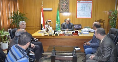 محافظ الإسماعيلية يجتمع بوكيل وزارة الشباب والرياضة لبحث أزمة "الدراويش"