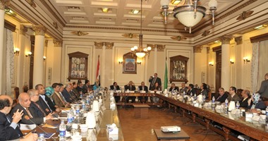 جامعة القاهرة تعلن عدم زيادة المصروفات الدراسية بسبب الظروف الاقتصادية
