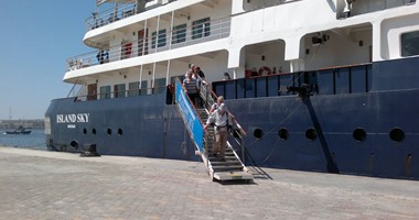 وصول 139 سائح من جنسيات مختلفة إلى ميناء الإسكندرية