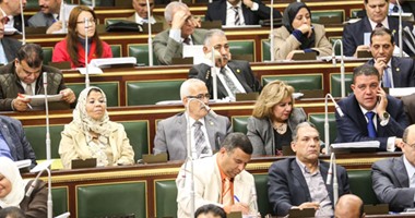 البرلمان يرفض مقترح "السادات" بعرض المرشحين لرئاسة الهيئات الرقابية على المجلس