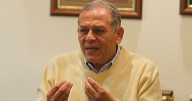 بيان للنائب محمد أنور السادات يرفض المطالبة بإقالة وزير القوى العاملة الجديد