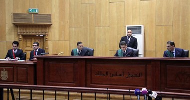 بالصور.. بدء محاكمة "مرسى" و10 آخرين بالتخابر مع قطر.. وسماع المرافعة