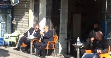 وزير الرياضة يناقش أزمات مراكز الشباب على "القهاوى البلدى".. رسيفر وتليفزيون أبرز الطلبات.. ورحيل اتحاد الكرة بعد فشل المنتخب الأوليمبى للوصول لريو دى جانيرو.. وجلسة مع عمرو موسى فى التحرير