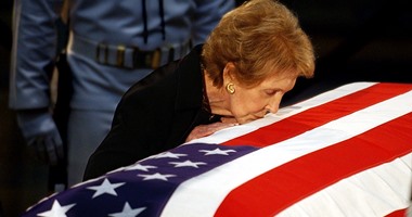 ميشيل أوباما تحضر جنازة نانسى ريجان