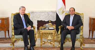 رئيس سلوفينيا السابق يشيد خلال لقاء السيسي بجهود مصر فى مواجهة الإرهاب