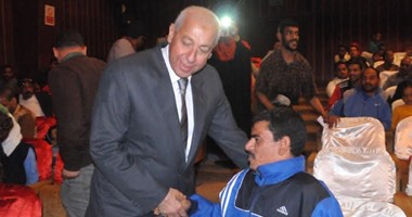 محافظ أسوان يشهد الملتقى الأول لذوى الإعاقة تحت شعار "شركاء لتنمية مصر"
