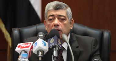 وزير الداخلية: ضبطنا المتهمين فى حادث هشام رامز خلال ساعات